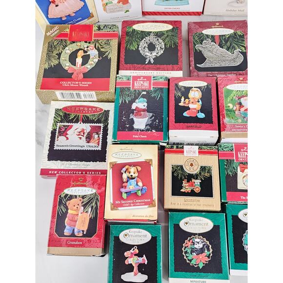 Hallmark Tree Christmas Ornament Lot x30 Figurine Holiday Decor Resin Pewter - Picture 5 of 16